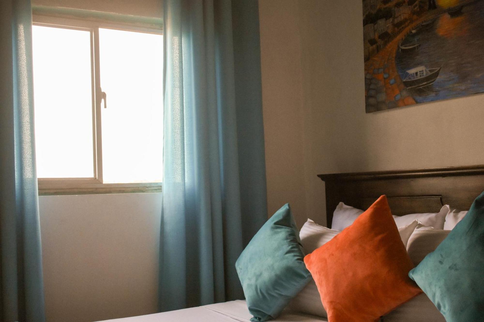 Bhashiz Villa Negombo Værelse billede